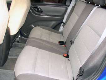 2005 Ford Escape Pics