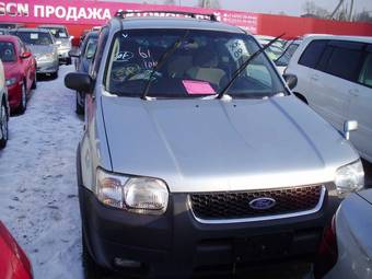 2005 Ford Escape Pics