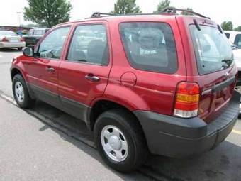2005 Ford Escape Pictures