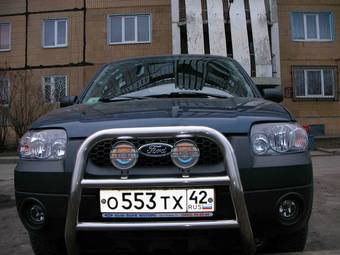 2005 Ford Escape Pictures