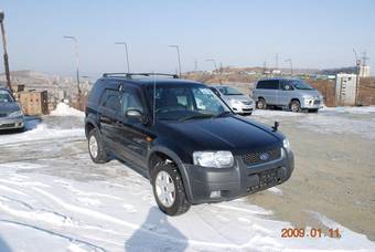 2005 Ford Escape Pictures