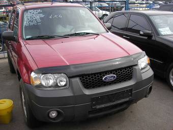 2005 Ford Escape Pictures