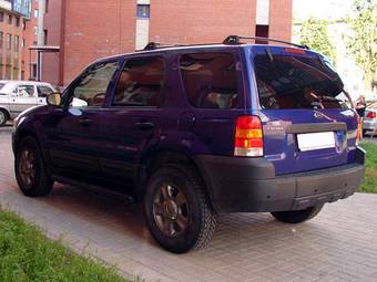 2005 Ford Escape Pics