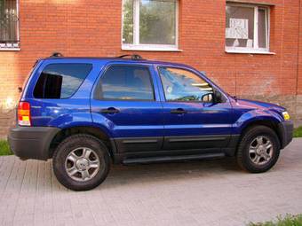2005 Ford Escape Pictures