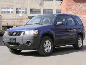 2005 Ford Escape Pictures