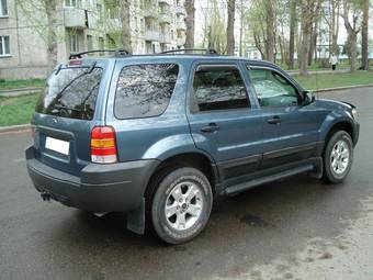 2005 Ford Escape Pictures