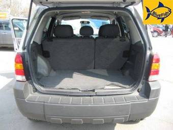 2005 Ford Escape Images