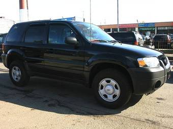 2005 Ford Escape Photos