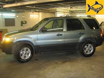 2005 Ford Escape Pictures