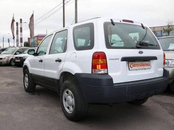 2005 Ford Escape Pictures