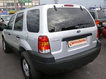 2005 Ford Escape Pictures