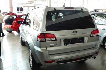 2008 Ford Escape Photos