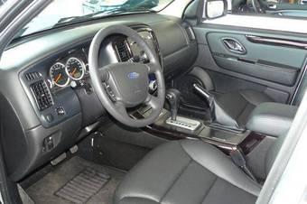2008 Ford Escape Photos