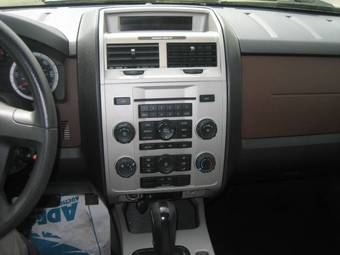 2008 Ford Escape Images