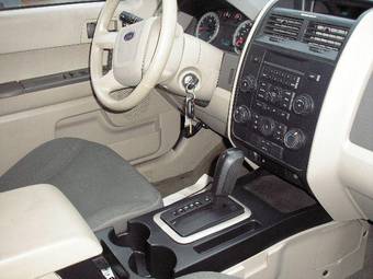 2008 Ford Escape Photos