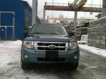 2010 Ford Escape Pictures