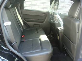 2010 Ford Escape Pictures