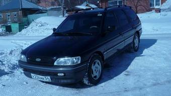 1992 Ford Escort Pictures