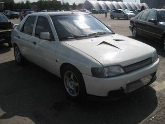 1993 Ford Escort