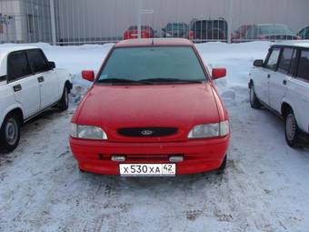 1994 Ford Escort Pics