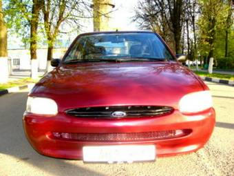 1996 Escort