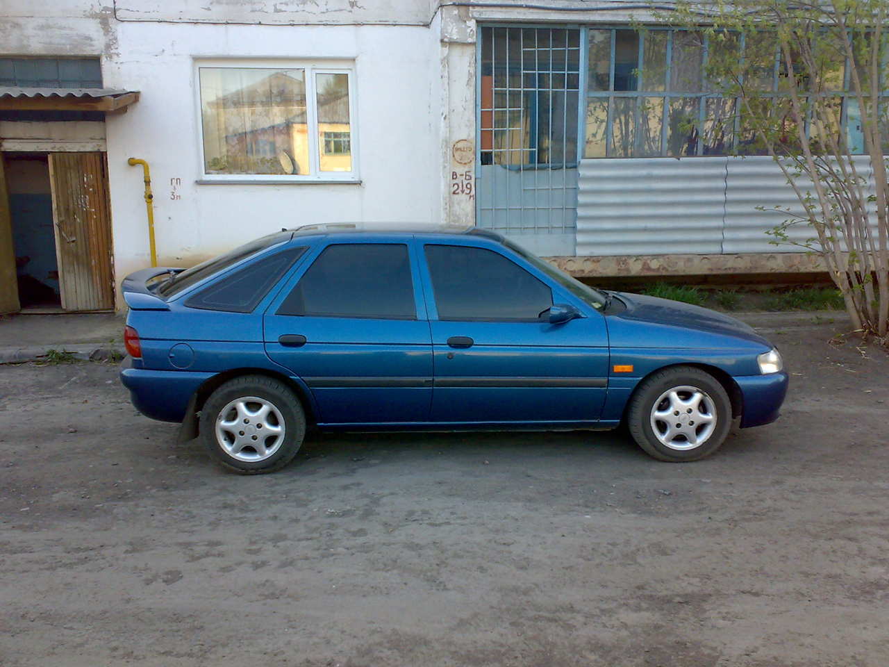 1999 Ford escort maintenance manual #3