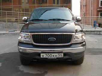 2000 Ford Expedition Photos