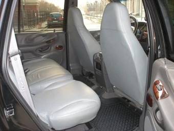 2000 Ford Expedition Photos
