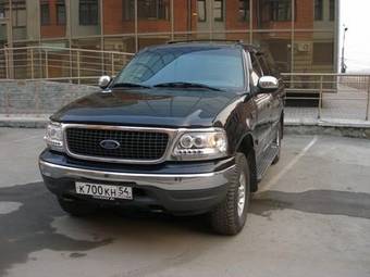 2000 Ford Expedition Photos