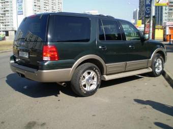 2004 Ford Expedition Photos
