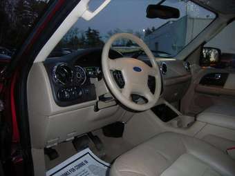 2005 Ford Expedition Images