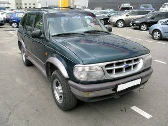 1995 Ford Explorer Pictures