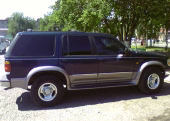 1996 Ford Explorer Photos