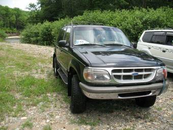 1996 Ford Explorer Pictures