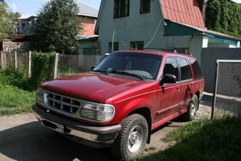 1996 Ford Explorer Pictures