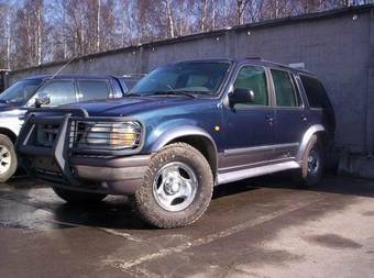 1997 Ford Explorer Photos