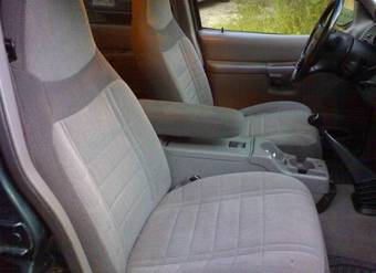 1997 Ford Explorer Pictures