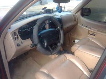 1997 Ford Explorer Photos