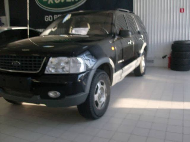 2002 Ford Explorer V6 Towing Capacity