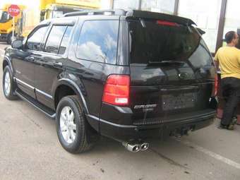 2002 Ford Explorer Pictures