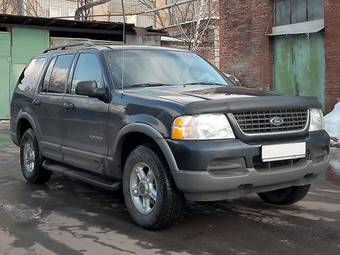 2002 Ford Explorer Pictures