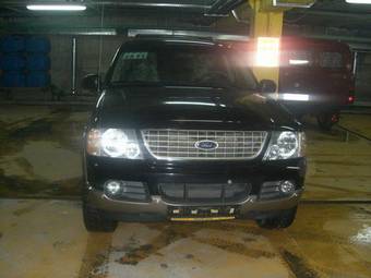 2002 Ford Explorer Images