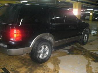 2002 Ford Explorer Pictures