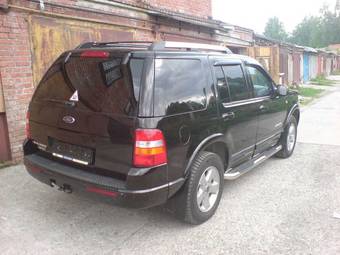 2002 Ford Explorer Photos