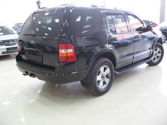 2003 Ford Explorer Photos