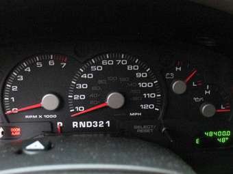 2004 Ford Explorer Photos