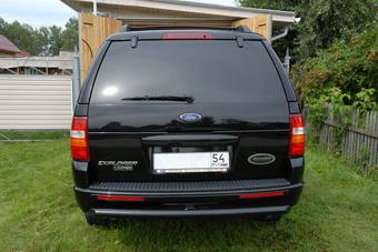 2004 Ford Explorer Pics