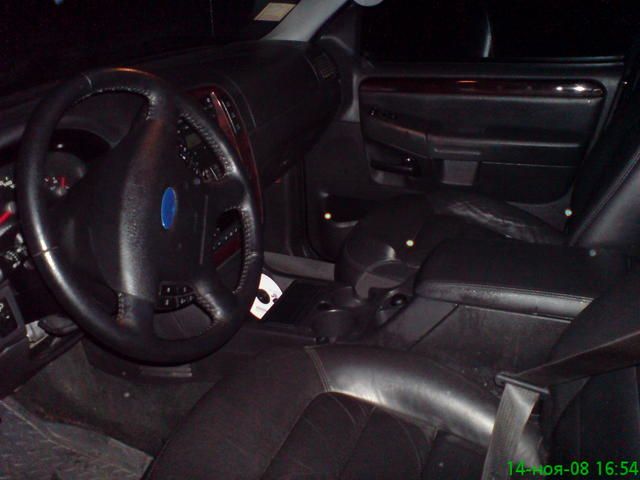 2005 Ford Explorer