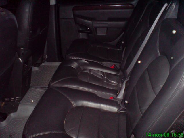 2005 Ford Explorer
