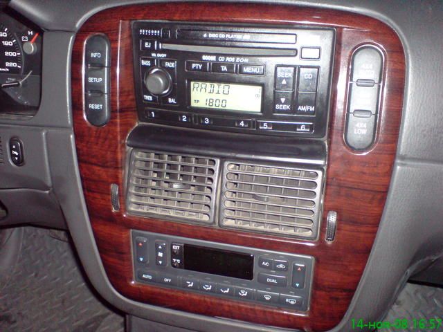 2005 Ford Explorer